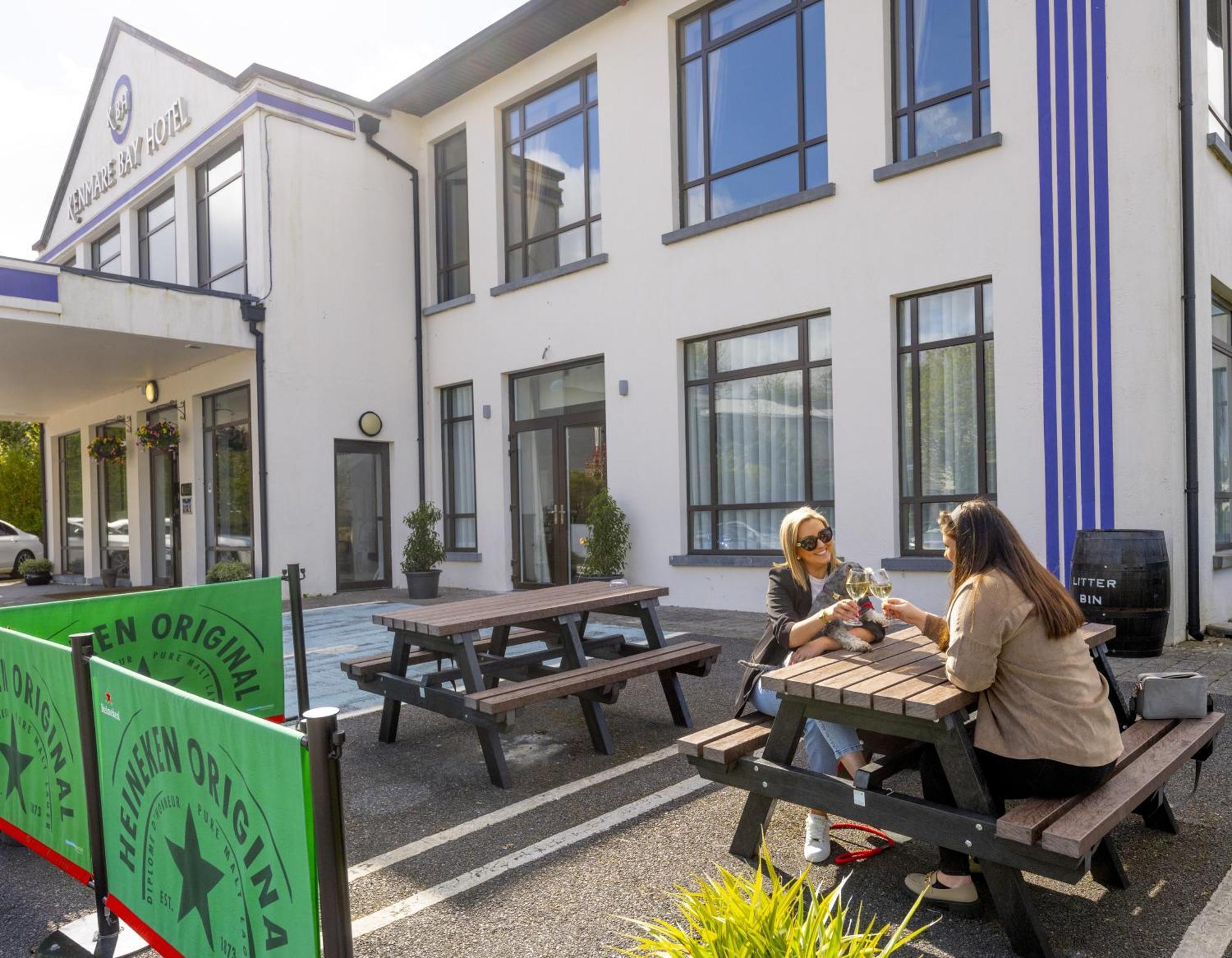 Kenmare Bay Hotel Lodges Килларни Экстерьер фото